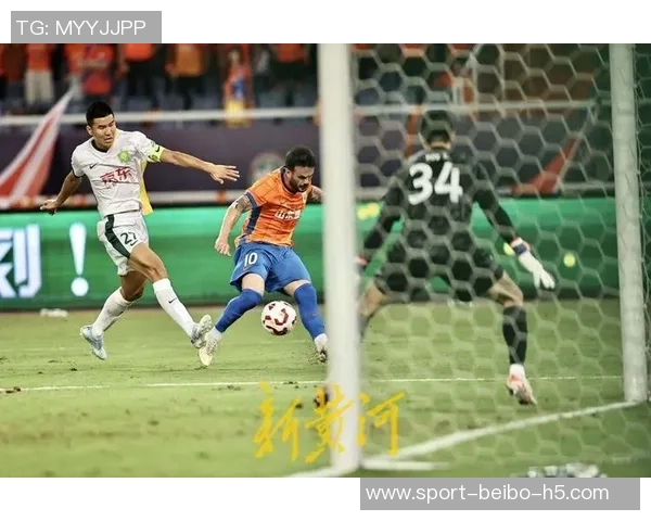 瓦科在对阵国安的比赛中表现出色荣膺中超第23轮最佳球员称号